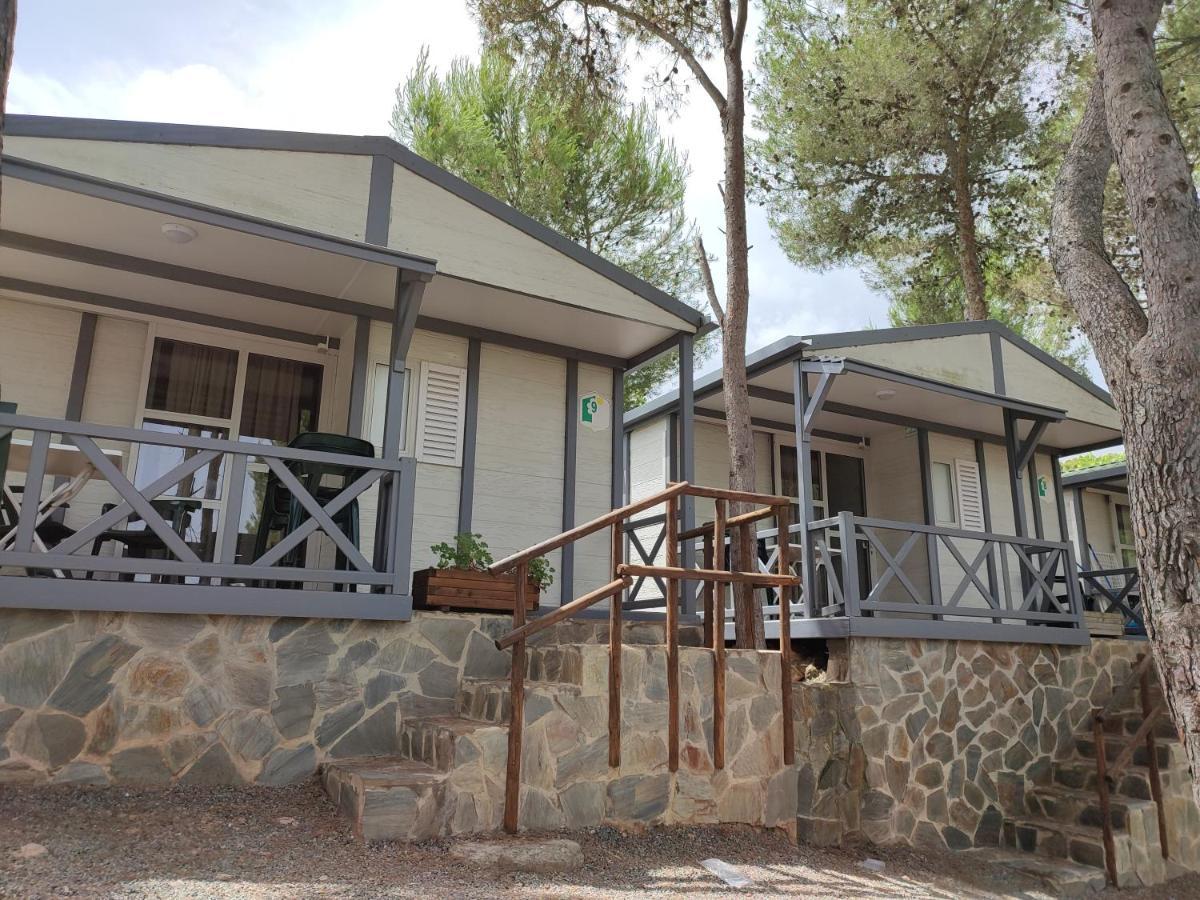 Camping-Bungalows Altomira Navajas Luaran gambar