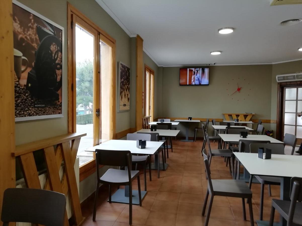 Camping-Bungalows Altomira Navajas Luaran gambar